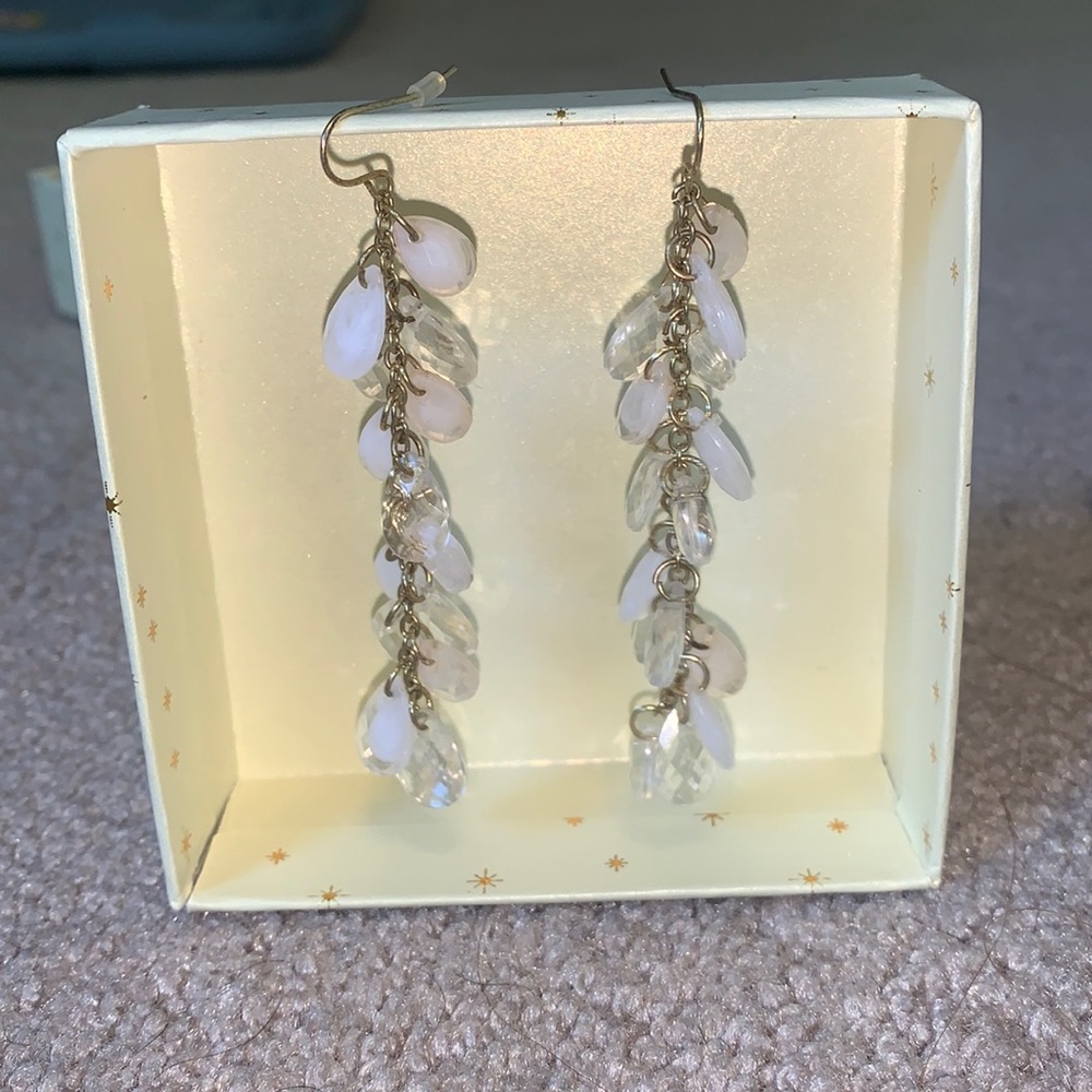 Dangle earrings